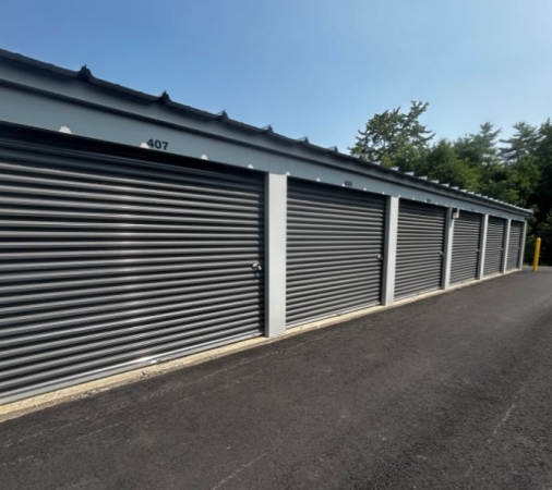 Facility photo: //images.sparefoot.com/medium/22962369287db4d7f64.jpg