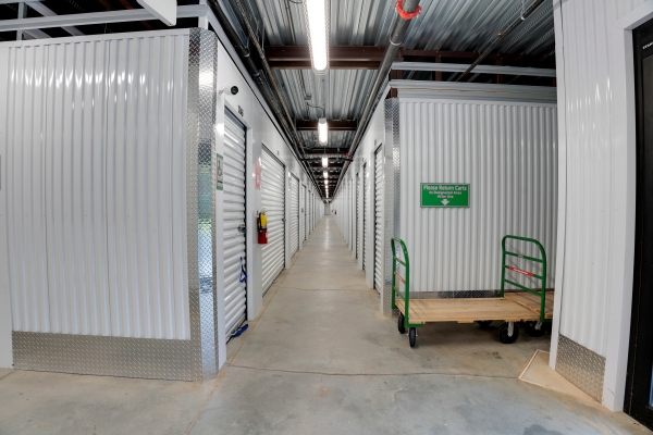 Facility photo: //images.sparefoot.com/medium/22966569da6c2b04286.jpg