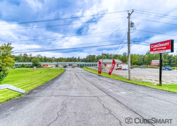 Facility photo: //images.sparefoot.com/medium/22967069dcb10c4c047.jpg