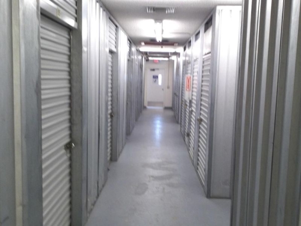 Storage Units at Extra Space Storage - 3083 - Jacksonville - San Jose Blvd - 9914 San Jose Boulevard