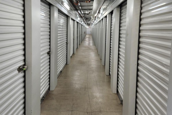 Storage Units at Extra Space Storage - 3348 - Round Rock - 1515 N A W Grimes Blvd - 1515 North A W Grimes Boulevard