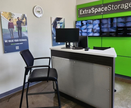 Storage Units at Extra Space Storage - 3348 - Round Rock - 1515 N A W Grimes Blvd - 1515 North A W Grimes Boulevard