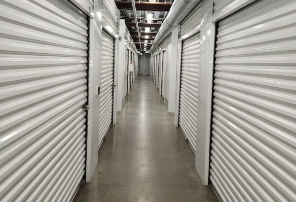 Facility photo: //images.sparefoot.com/medium/22984069942f8b16703.jpg