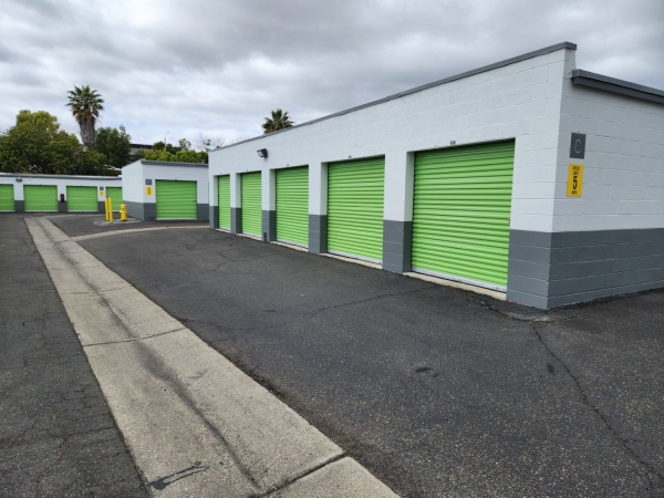 Facility photo: //images.sparefoot.com/medium/22984169942f583402a.jpg