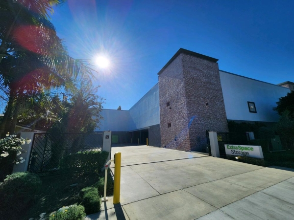 Facility photo: //images.sparefoot.com/medium/22984269942f93c4d0b.jpg