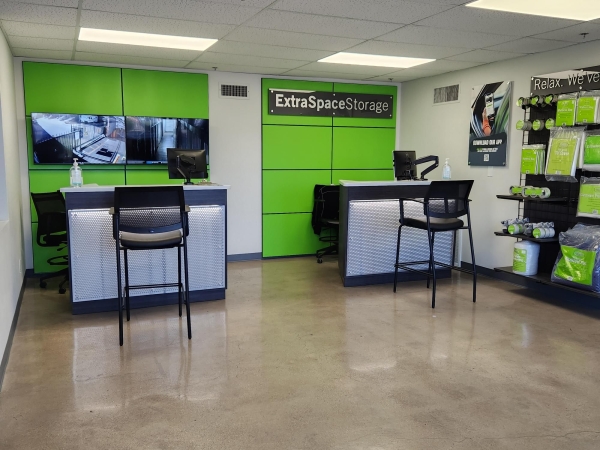 Storage Units at Extra Space Storage - 3490 - Las Vegas - 3225 S Nellis Blvd - 3225 South Nellis Boulevard