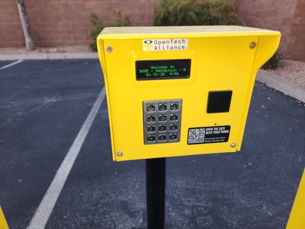 Facility photo: //images.sparefoot.com/medium/22985969942f94553a6.jpg