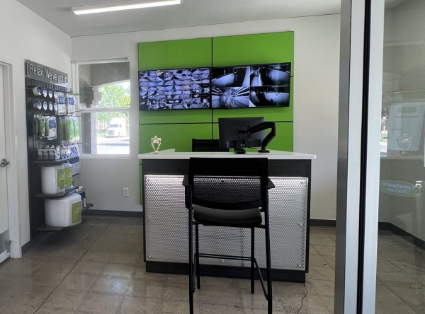 Storage Units at Extra Space Storage - 3508 - Sacramento - Goldenland Ct. - 55 Goldenland Court