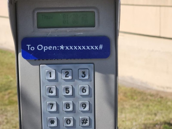 Storage Units at Extra Space Storage - 3526 - Orlando - Semoran Boulevard - 4650 South Semoran Boulevard