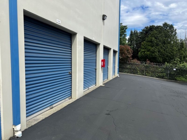 Storage Units at Extra Space Storage - 3543 - Seattle - SW Yancy St - 2850 Southwest Yancy Street