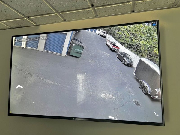 Storage Units at Extra Space Storage - 3543 - Seattle - SW Yancy St - 2850 Southwest Yancy Street