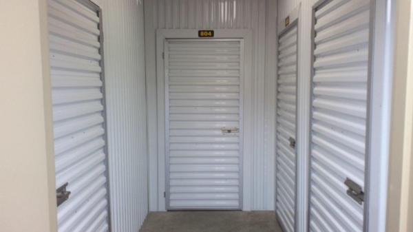 Facility photo: //images.sparefoot.com/medium/22989769942f64a0c7e.jpg