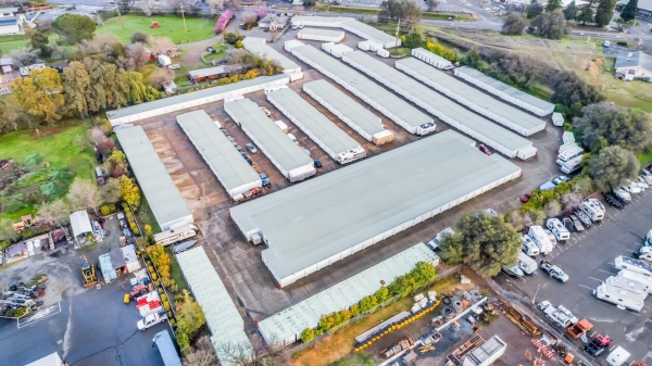 Facility photo: //images.sparefoot.com/medium/22991169942f60b1c32.jpg