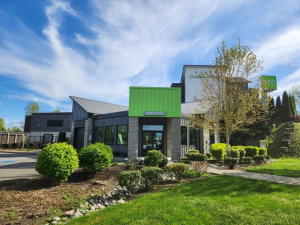 Facility photo: //images.sparefoot.com/medium/22991569fb111b12b0f.jpg