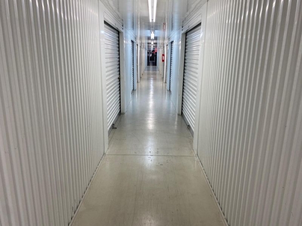Facility photo: //images.sparefoot.com/medium/22996764cbfa76c0c40.jpg