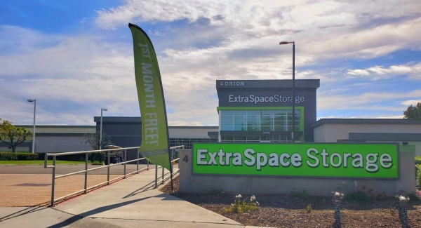 Facility photo: //images.sparefoot.com/medium/23000869943076b0984.jpg