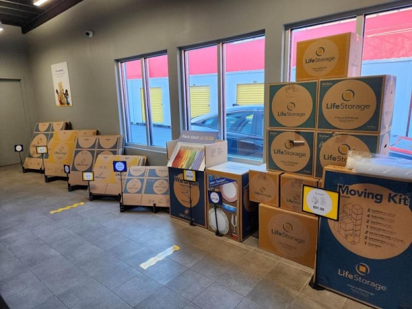 Storage Units at Extra Space Storage - 4193 - Bronx - 2036 Webster Ave - 2036 Webster Avenue