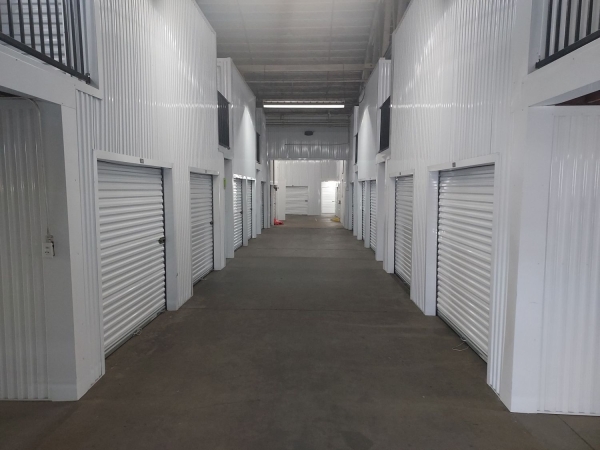 Facility photo: //images.sparefoot.com/medium/23007769942e09d2c5f.jpg