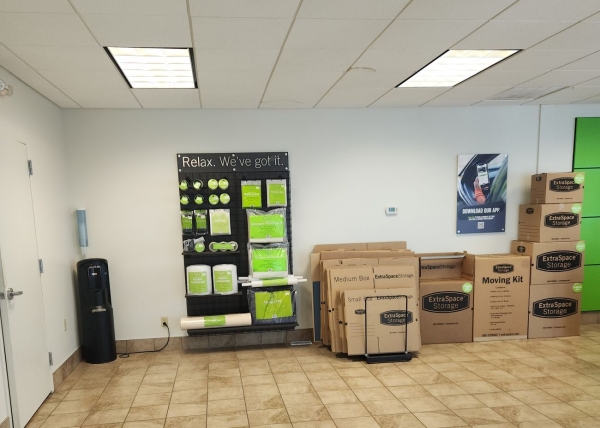 Facility photo: //images.sparefoot.com/medium/2301416a240c46ce507.jpg