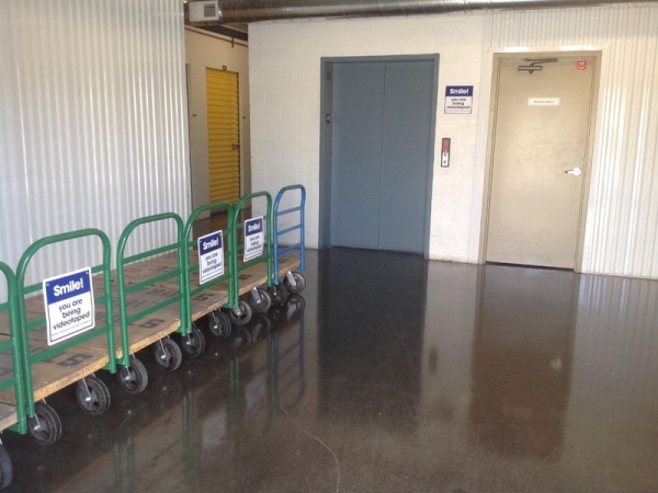 Storage Units at Extra Space Storage - 3152 - Phoenix - East Bell Road - 1928 East Bell Road