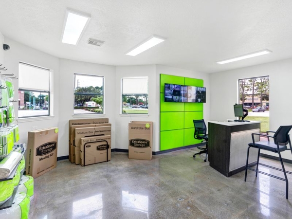 Storage Units at Extra Space Storage - 3189 - Spring - Spring Cypress - 8625 Spring Cypress Road