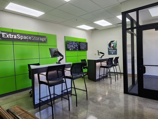Storage Units at Extra Space Storage - 3326 - Phoenix - 83rd Ave - 2924 North 83rd Avenue