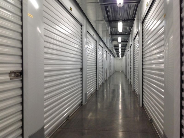 Storage Units at Extra Space Storage - 3406 - Phoenix - 48th St - 900 North 48th Street