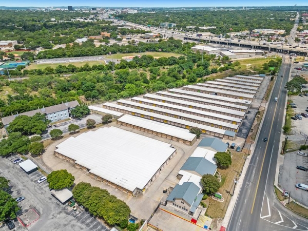 Storage Units at Extra Space Storage - 3570 - San Antonio - Jackson Keller Rd - 2417 Jackson Keller Road