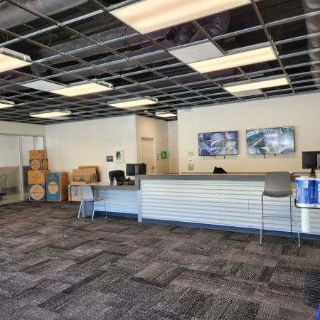 Facility photo: //images.sparefoot.com/medium/23047269942fd2dd611.jpg