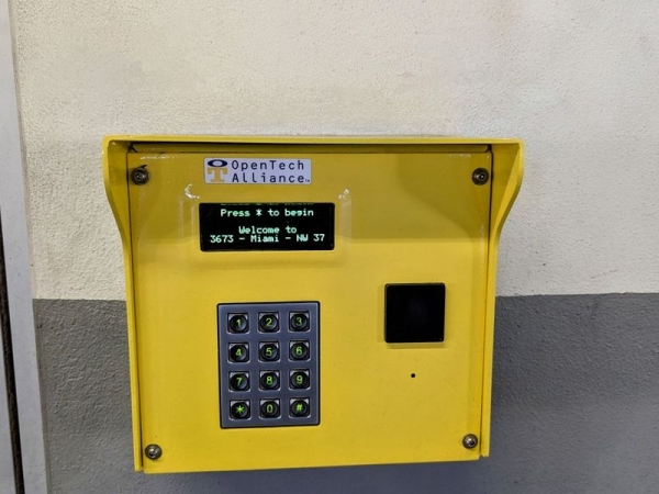 Storage Units at Extra Space Storage - 3673 - Miami - 37th Ave - 201 Northwest 37th Avenue