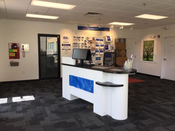 Facility photo: //images.sparefoot.com/medium/23057264cd6b4c27a15.jpg