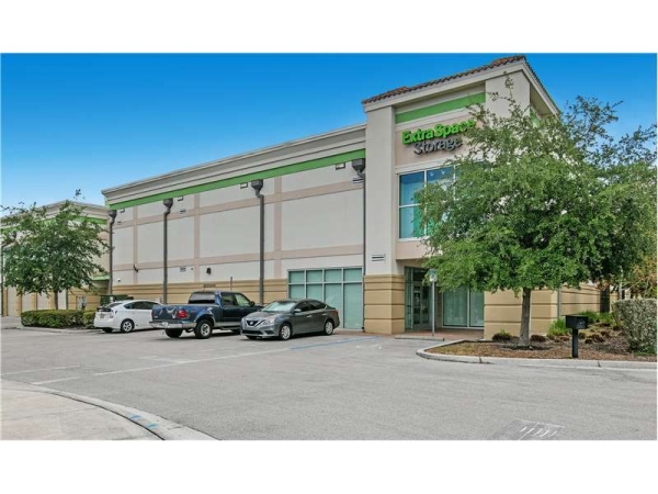 Storage Units at Extra Space Storage - 4120 - Naples - Kramer Dr - 3697 Kramer Drive