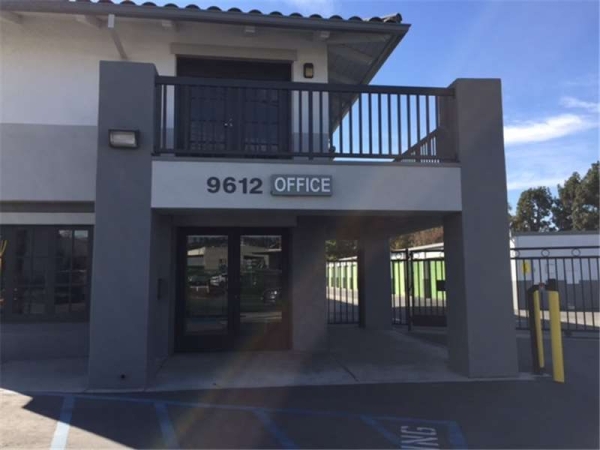 Facility photo: //images.sparefoot.com/medium/230762699432ec82ba0.jpg