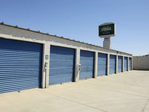 Storage Units at Extra Space Storage - 0822 - Phoenix - N 32nd St - 10815 North 32nd Street