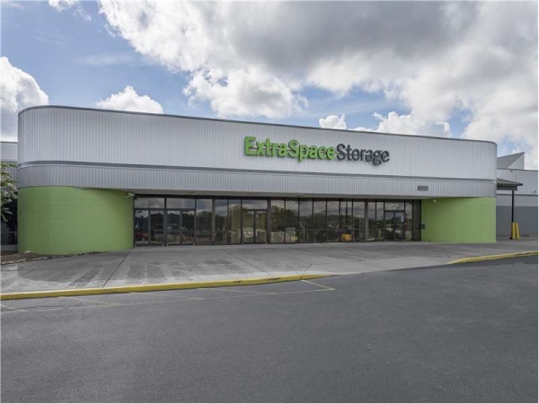 Storage Units at Extra Space Storage - 8174 - Columbia - Decker Blvd - 2470 Decker Boulevard