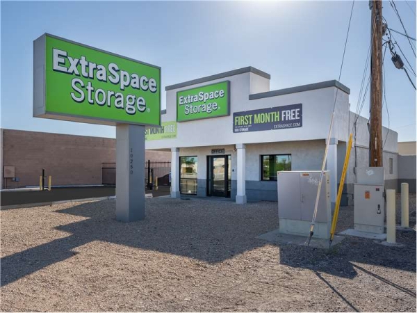 Storage Units at Extra Space Storage - 8249 - Phoenix - N 19th Ave - 10250 North 19th Avenue
