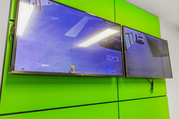 Facility photo: //images.sparefoot.com/medium/230972699433c1e37ce.jpg