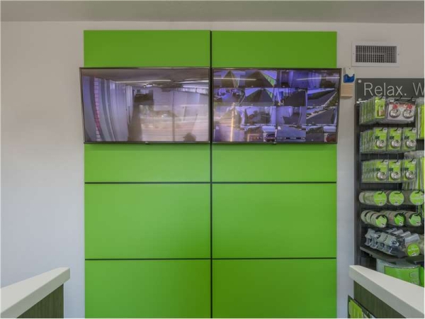 Storage Units at Extra Space Storage - 1542 - Chandler - W Elliot Rd - 2880 West Elliot Road