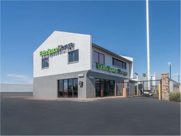 Storage Units at Extra Space Storage - 1542 - Chandler - W Elliot Rd - 2880 West Elliot Road