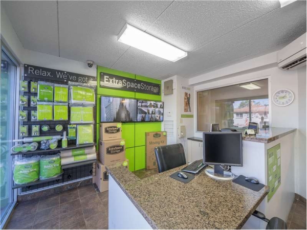 Storage Units at Extra Space Storage - 1663 - Phoenix - Missouri Ave - 2727 West Missouri Avenue