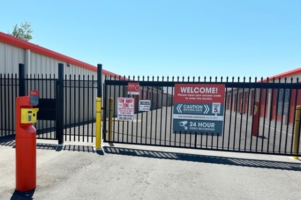 Storage Units at Public Storage - Ocala - 4950 SW Highway 484 - 4950 SW Highway 484