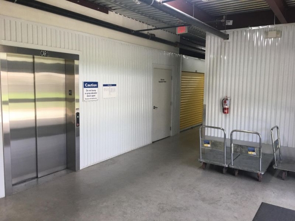 Storage Units at Extra Space Storage - 3071 - San Antonio - Tezel Road - 6015 Tezel Road