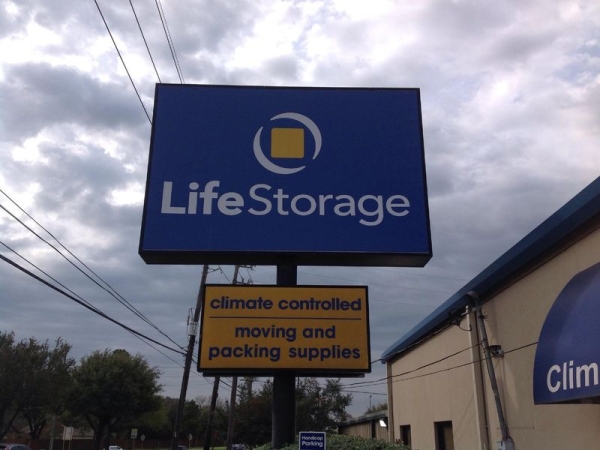 Storage Units at Extra Space Storage - 3132 - Katy - Fry Rd - 3433 Fry Road