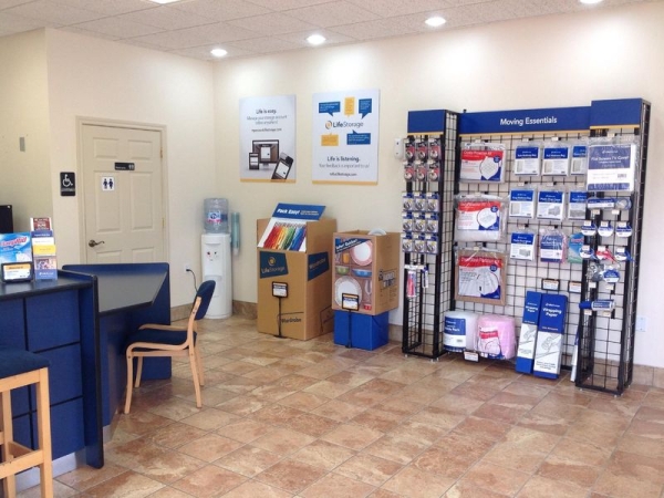 Storage Units at Extra Space Storage - 3132 - Katy - Fry Rd - 3433 Fry Road