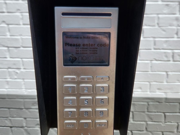 Facility photo: //images.sparefoot.com/medium/23129969942e8ce5898.jpg