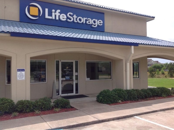 Storage Units at Extra Space Storage - 3208 - Cypress - Barker Cypress Rd - 7400 Barker Cypress Road