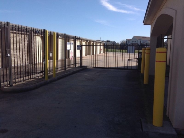 Storage Units at Extra Space Storage - 3208 - Cypress - Barker Cypress Rd - 7400 Barker Cypress Road
