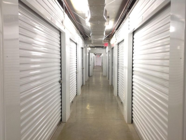 Storage Units at Extra Space Storage - 3234 - San Antonio - 11947 Huebner Rd - 11947 Huebner Road