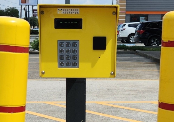 Facility photo: //images.sparefoot.com/medium/23138169942ef58abb0.jpg