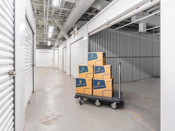 Storage Units at Extra Space Storage - 3329 - Chicago - Pershing Rd - 615 West Pershing Road